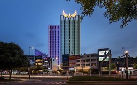 Muong Thanh Luxury Saigon Hotel